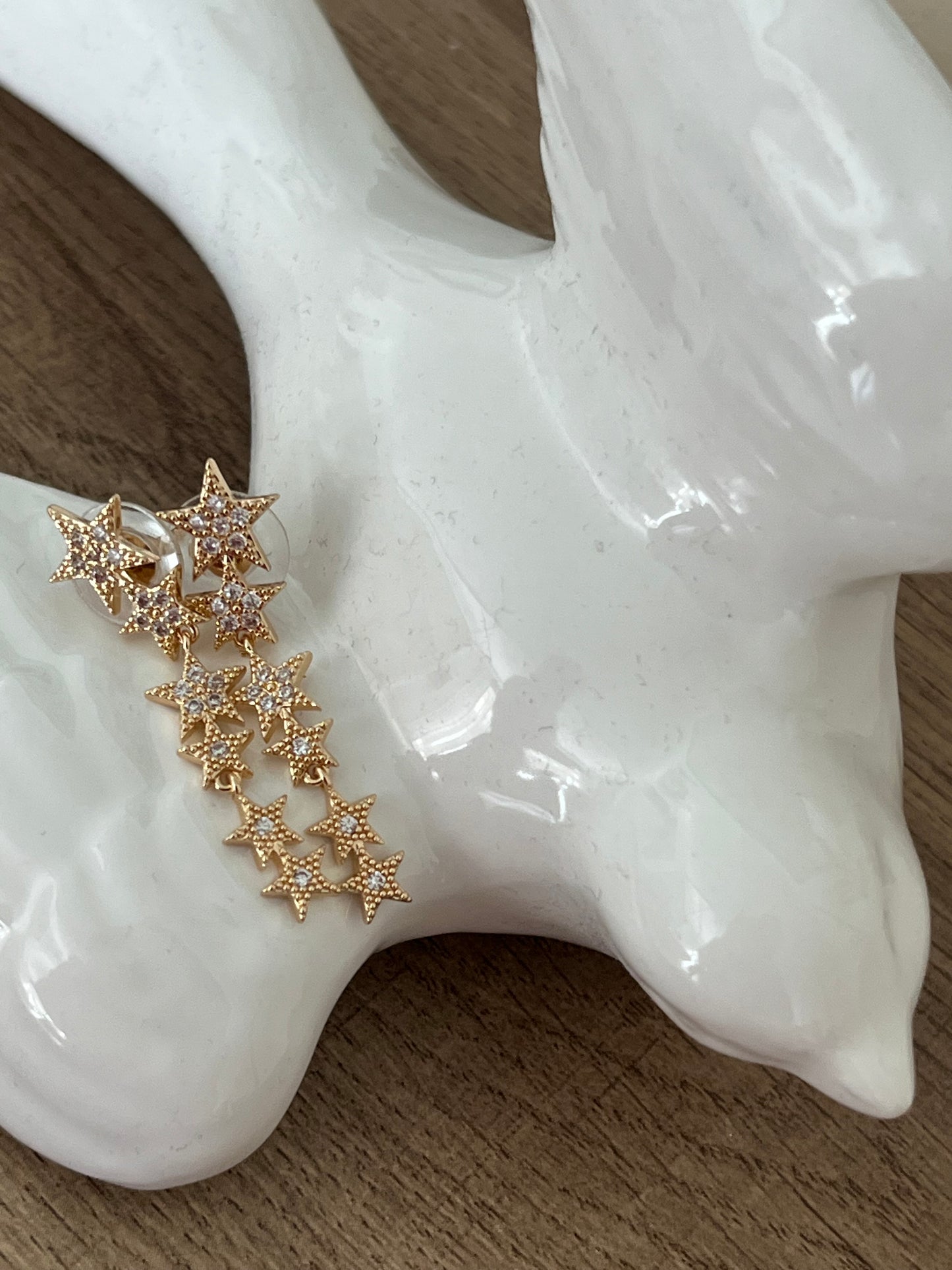 Pendientes estrellas doradas
