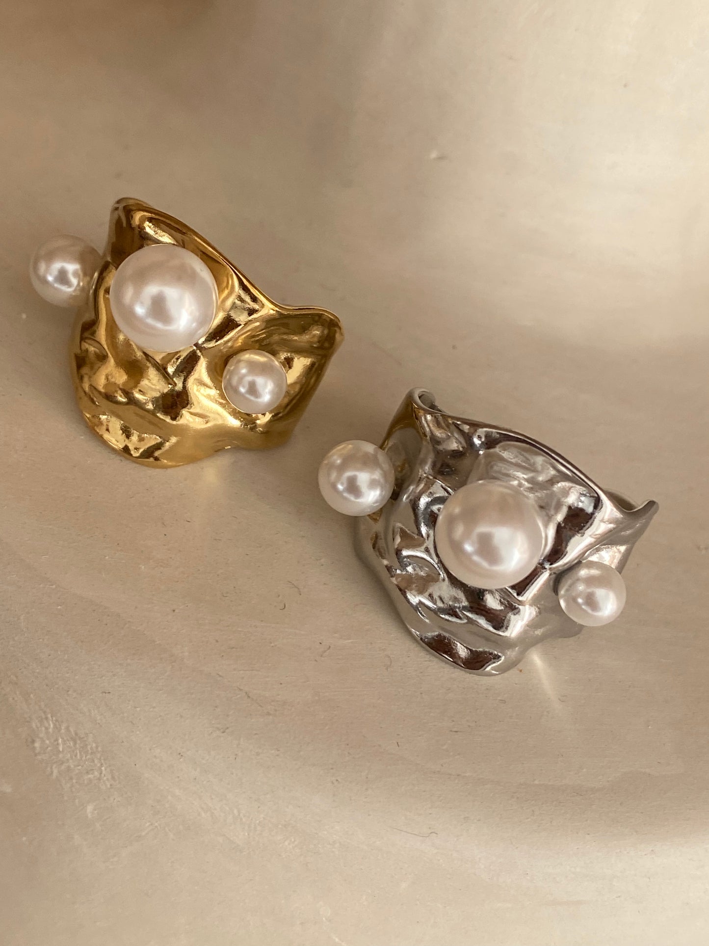 Irregular pearl ring