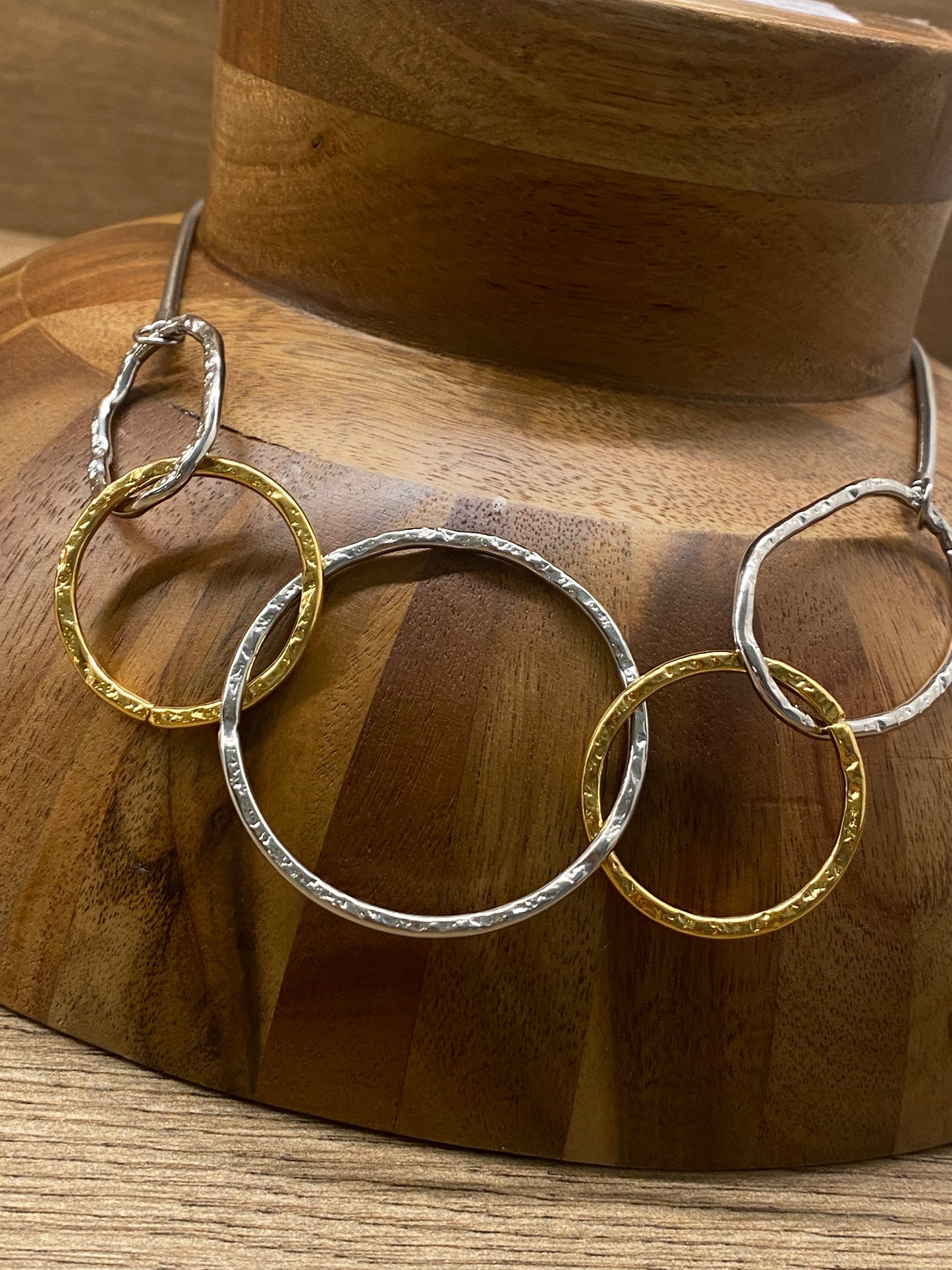 Maxi collar redondeles