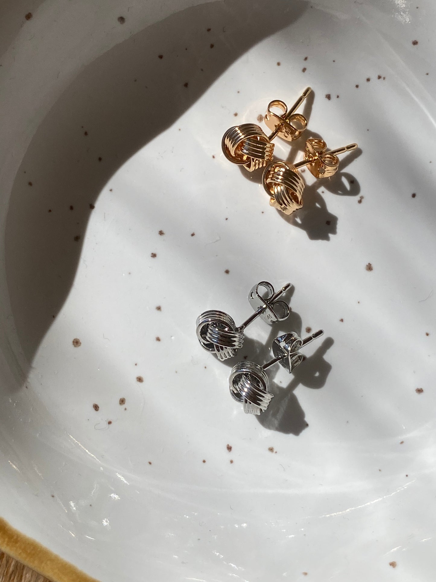Pendientes nudo