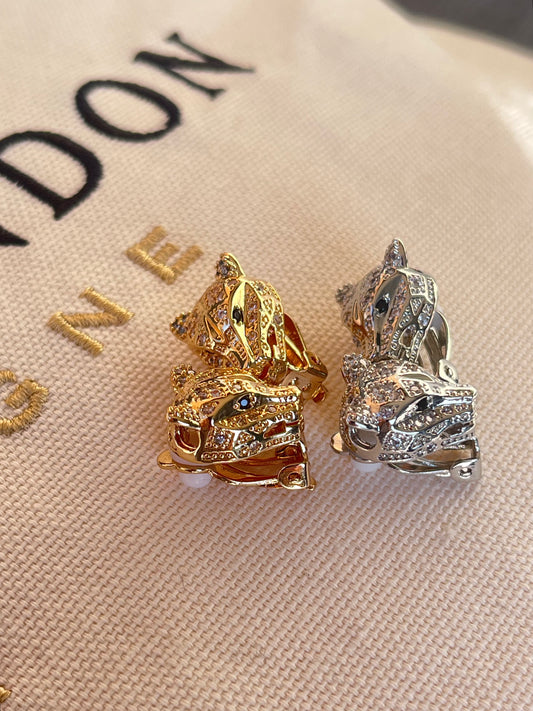 Pendientes pantera