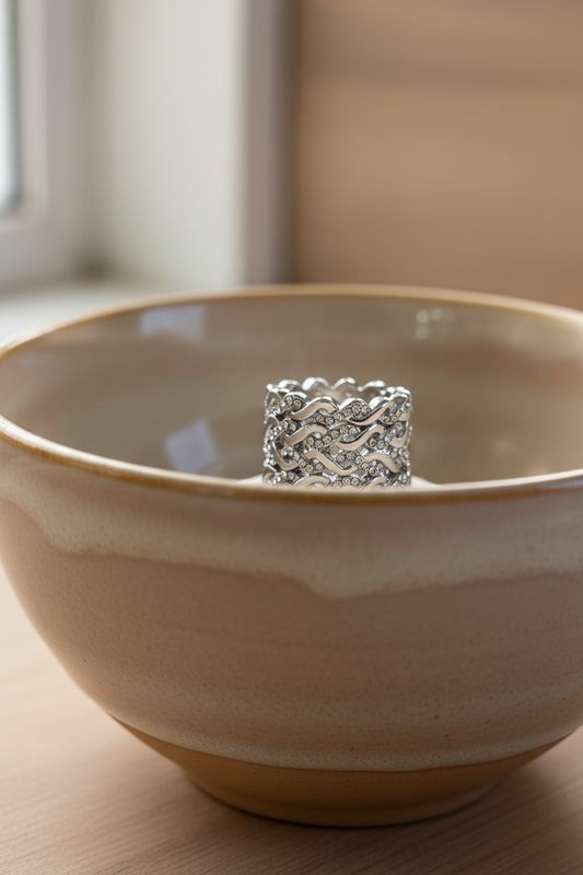 Anillo ancho trenzado