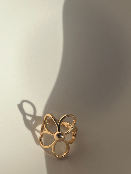 NEW IN! Anillo flor