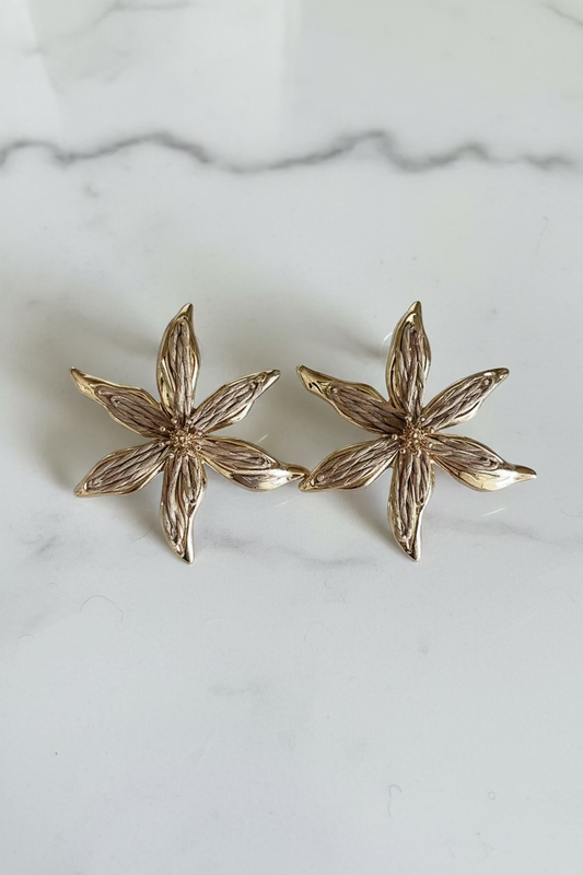 NEW IN! Pendientes flor rígida