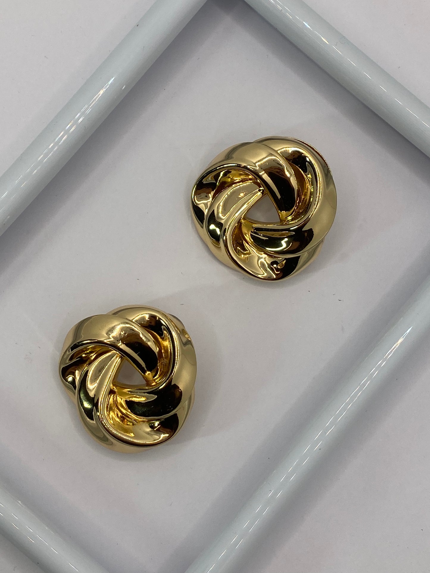 Pendientes estilo Old Money