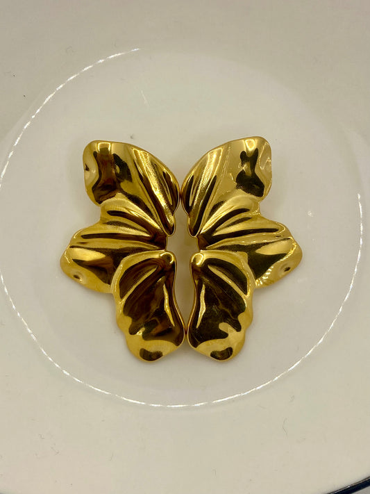 Pendientes pétalo dorados