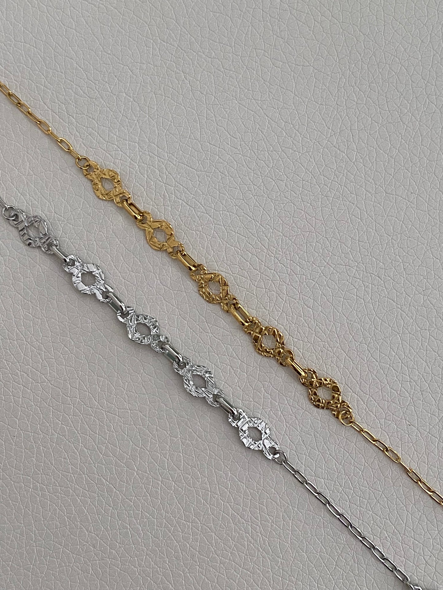 Link bracelet