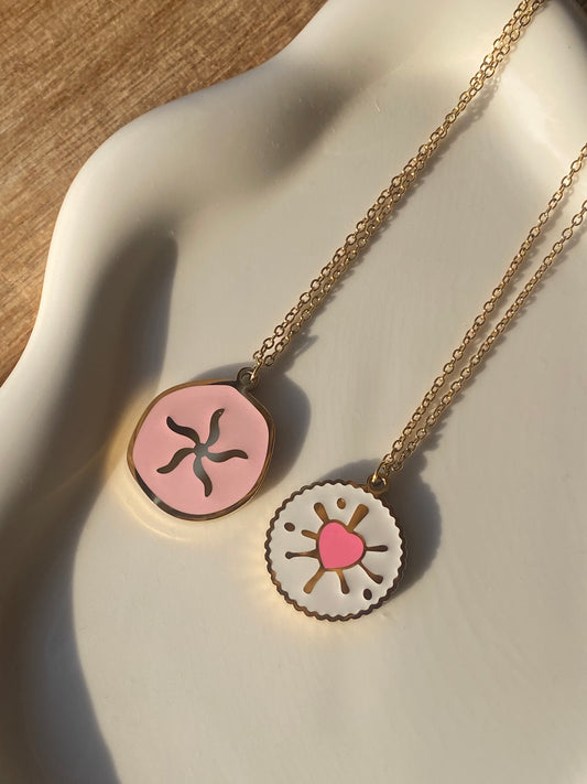 Summer pendant