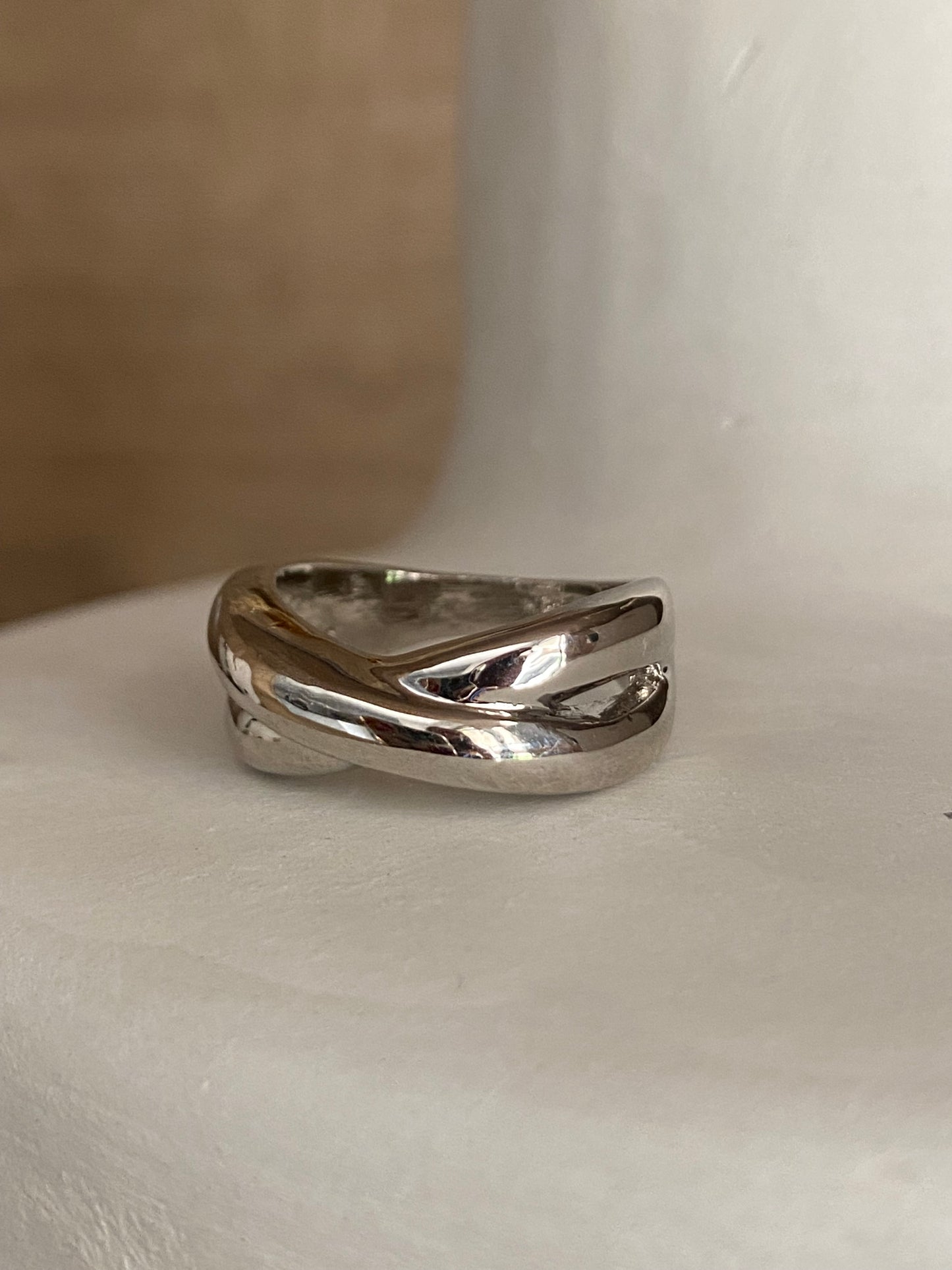 Cross ring