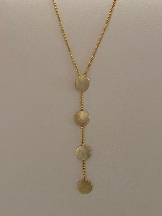 Corbatero con caída redondeles