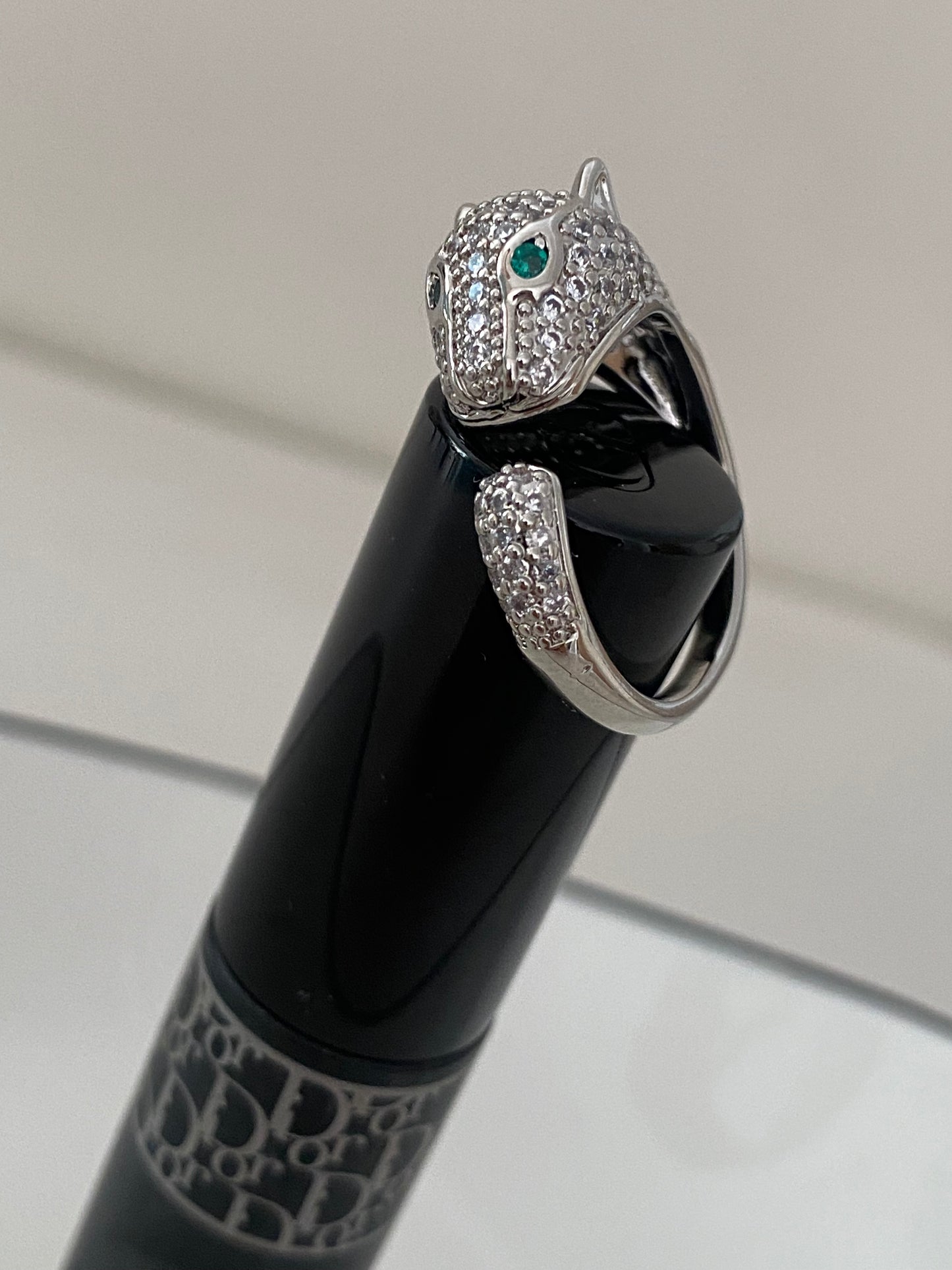 Anillo pantera