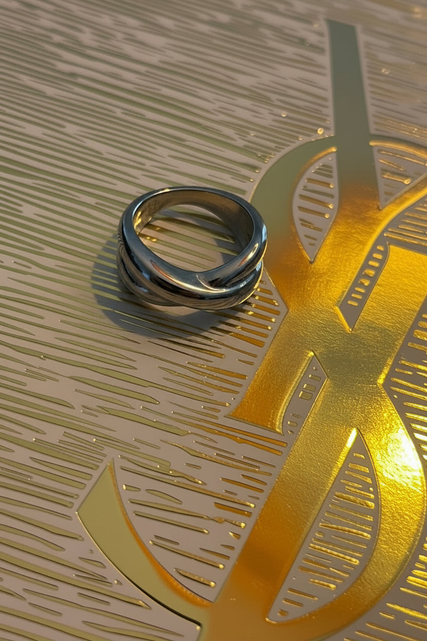 Anillo cruzado